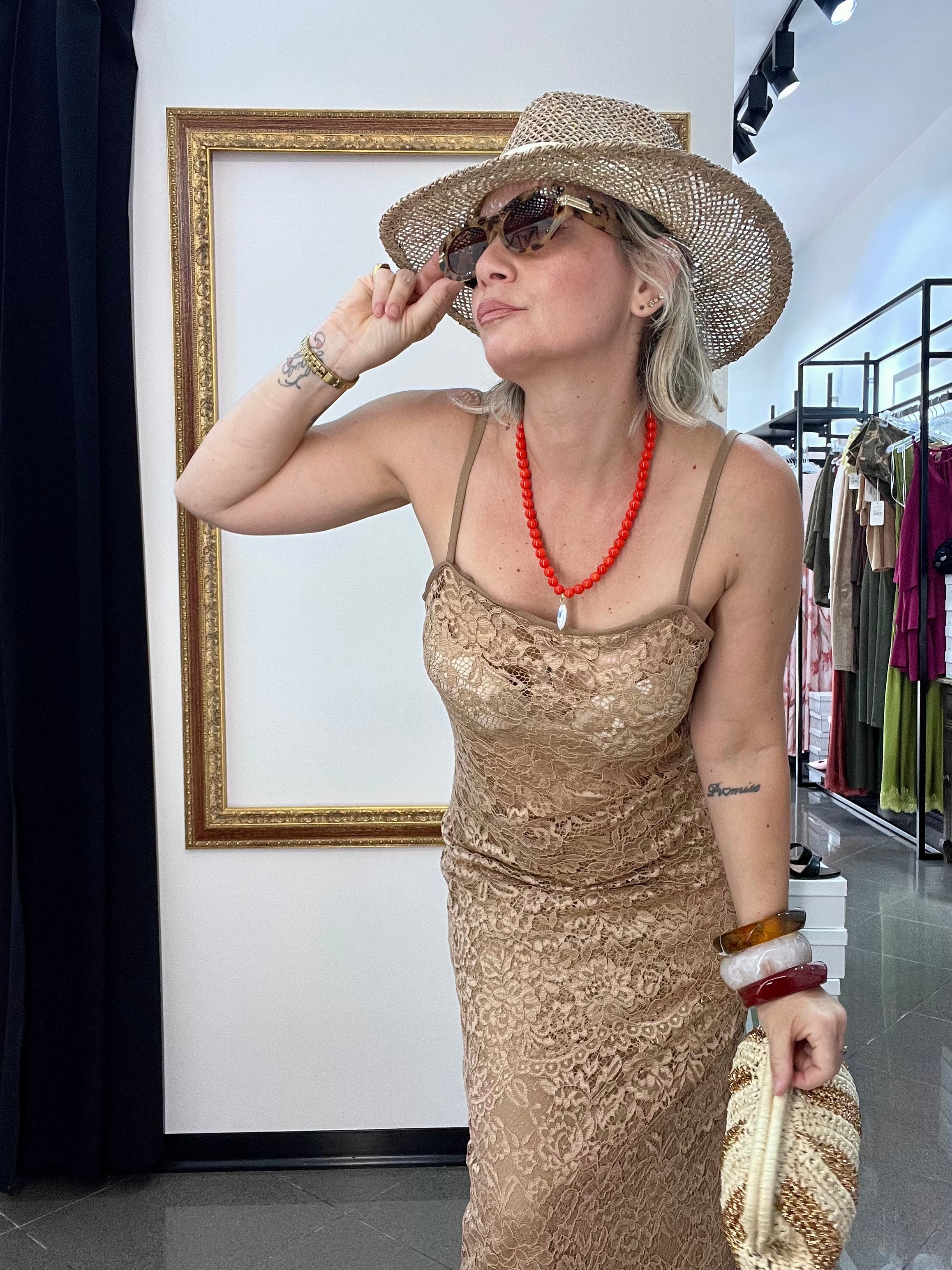 Top Asimmetrico Kontatto