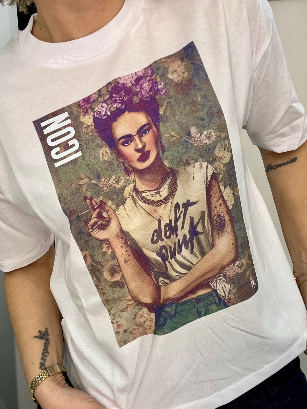 T-shirt Stella Hiconika