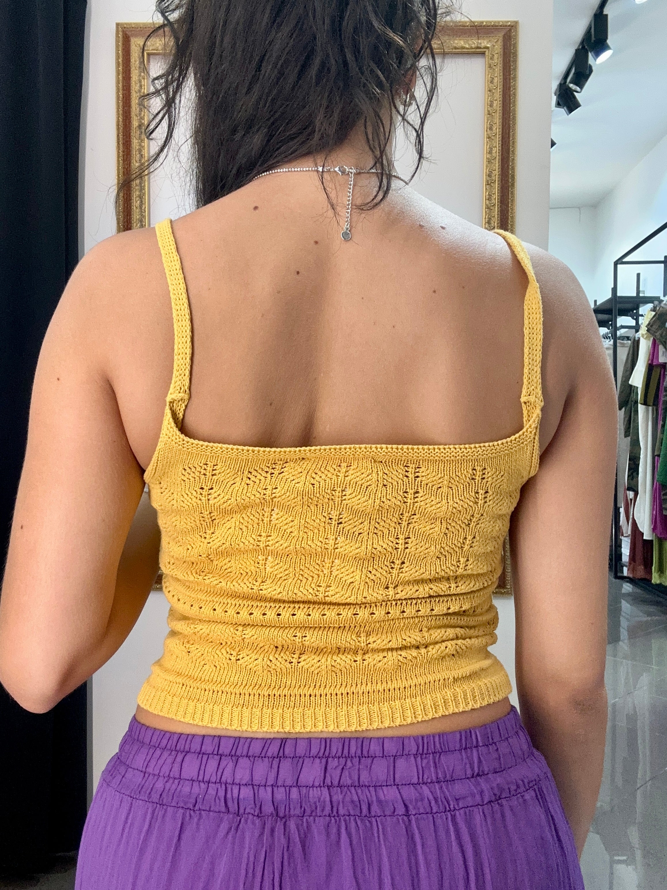 Top Traforato Kontatto