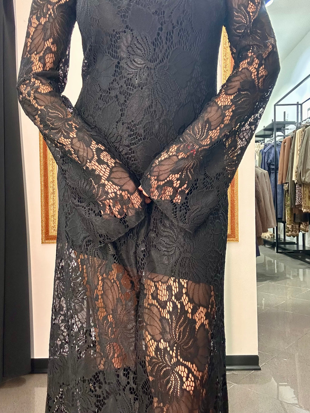 Abito Pizzo Kontatto