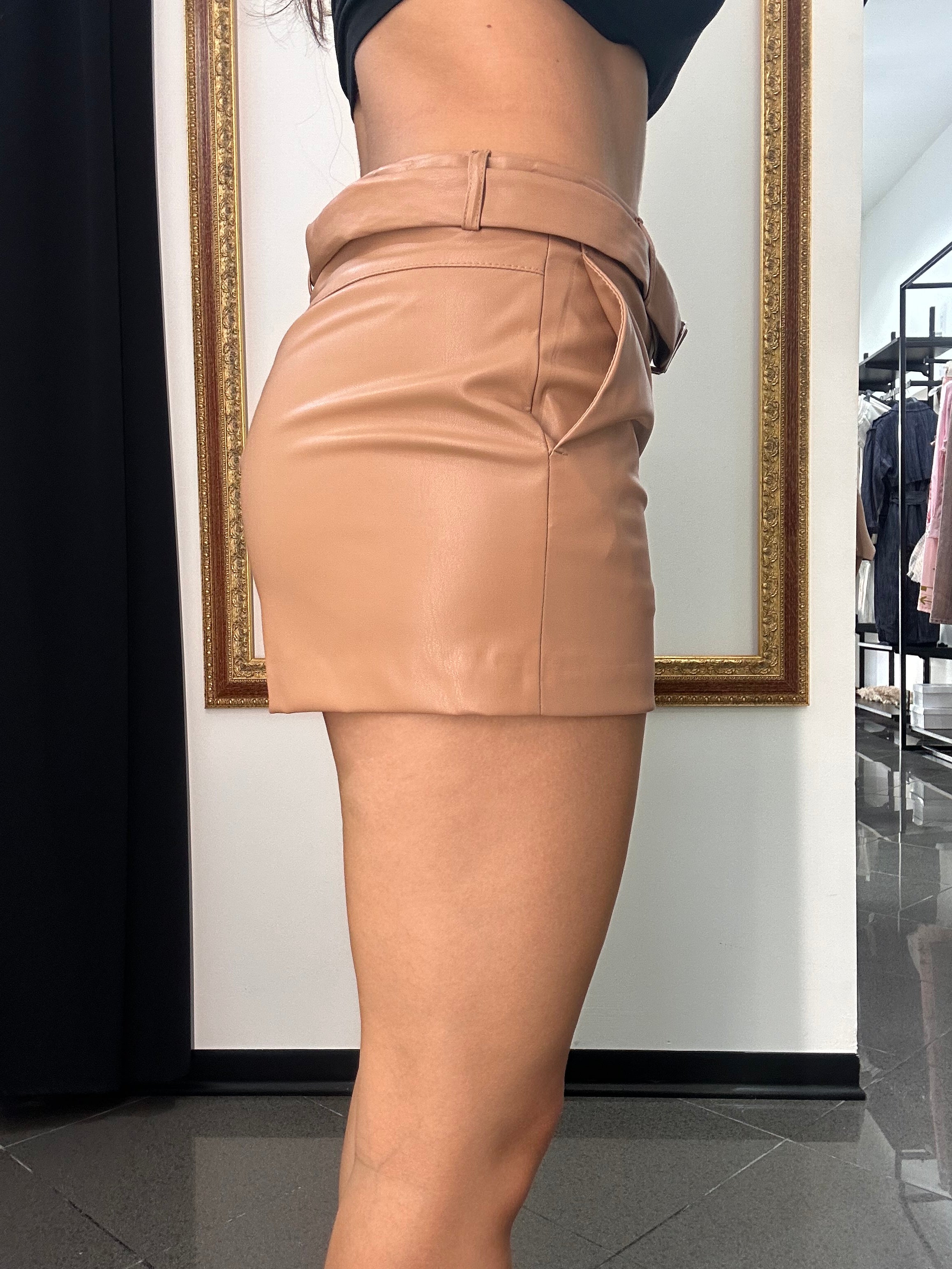 Short Cintura Kontatto