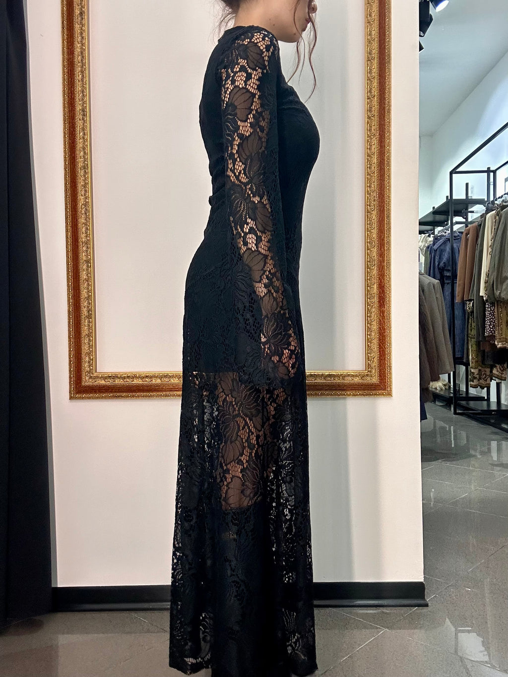 Abito Pizzo Kontatto