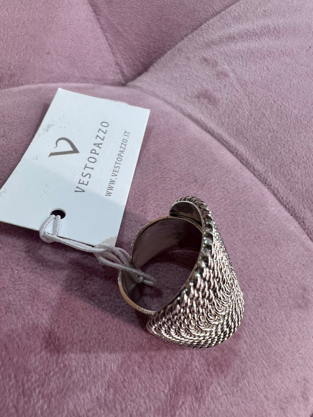Anello Scudo Vesto Pazzo