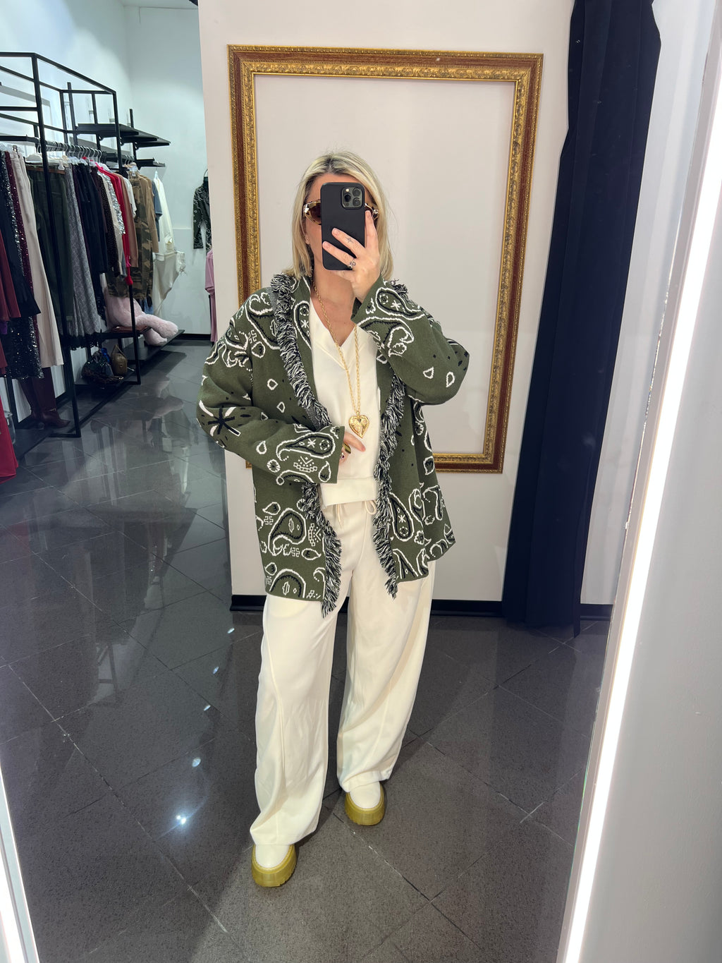 Pantalone Tagli Kontatto