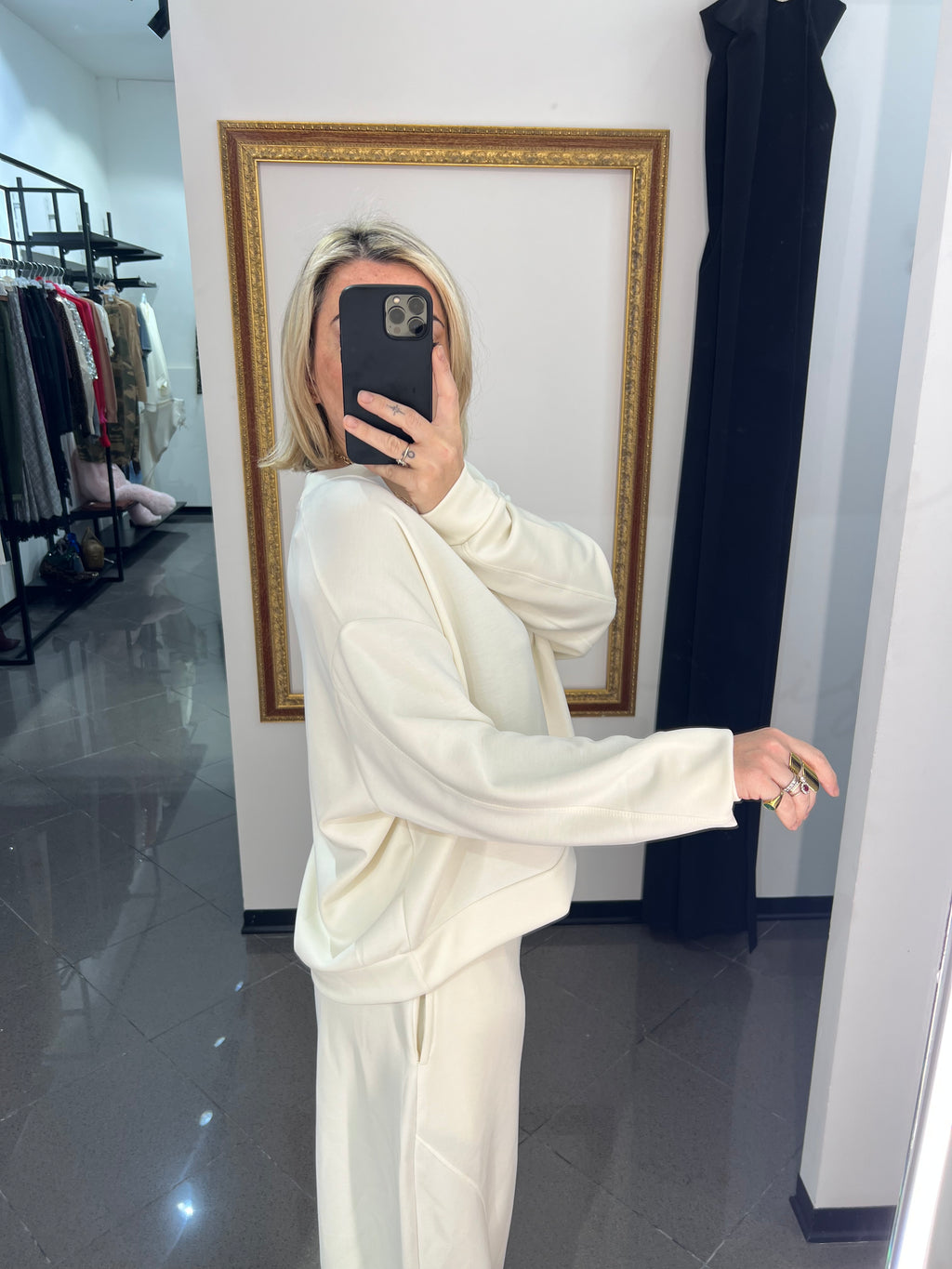 Blusa Scollo V Kontatto