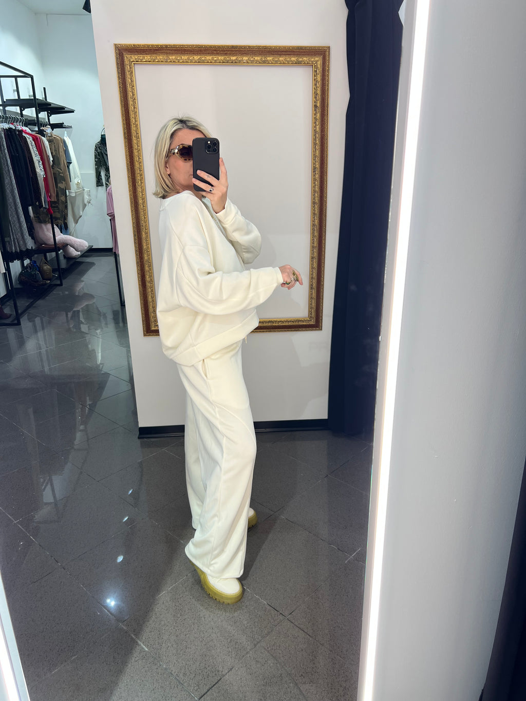 Pantalone Tagli Kontatto