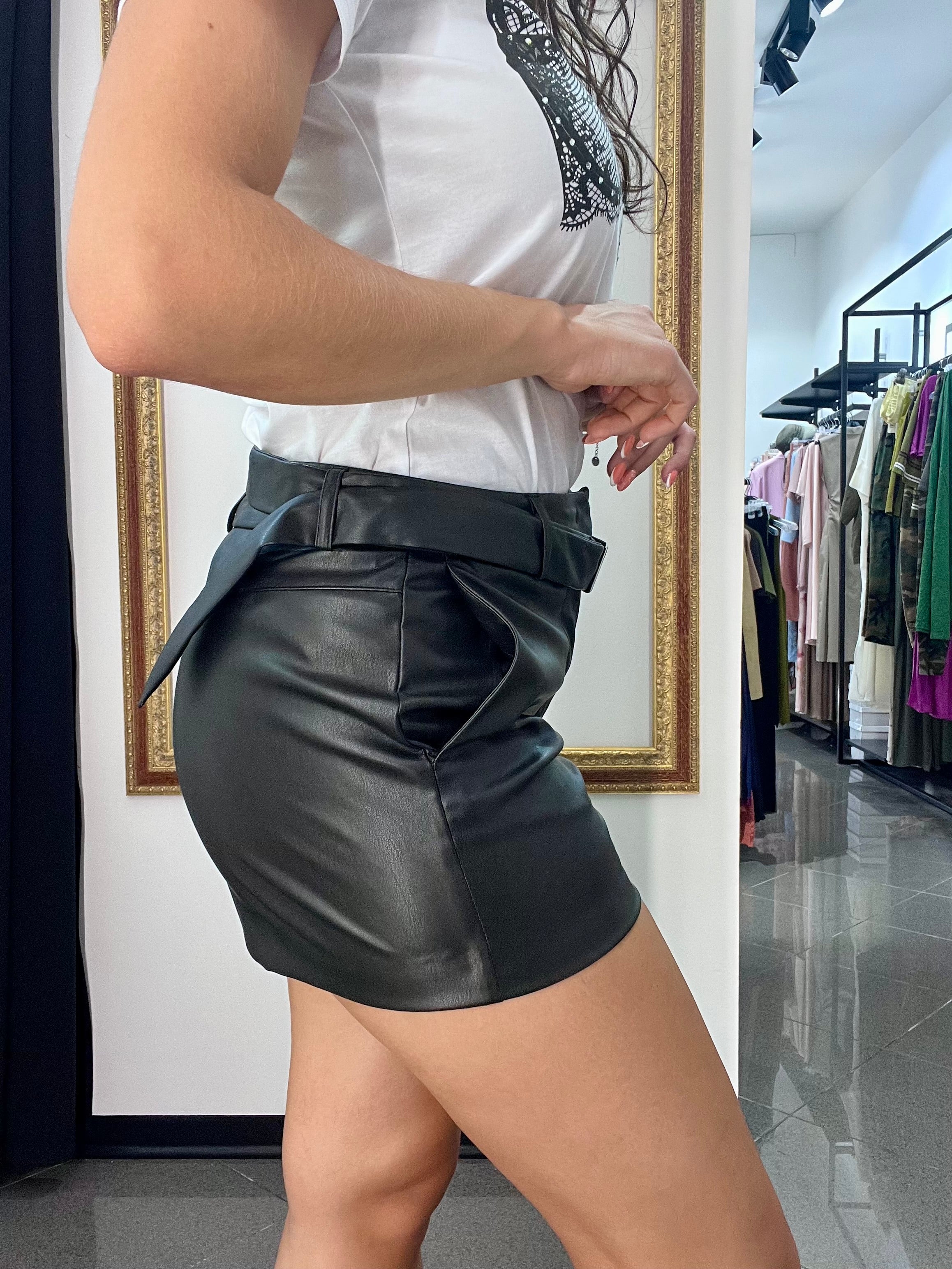 Short Cintura Kontatto