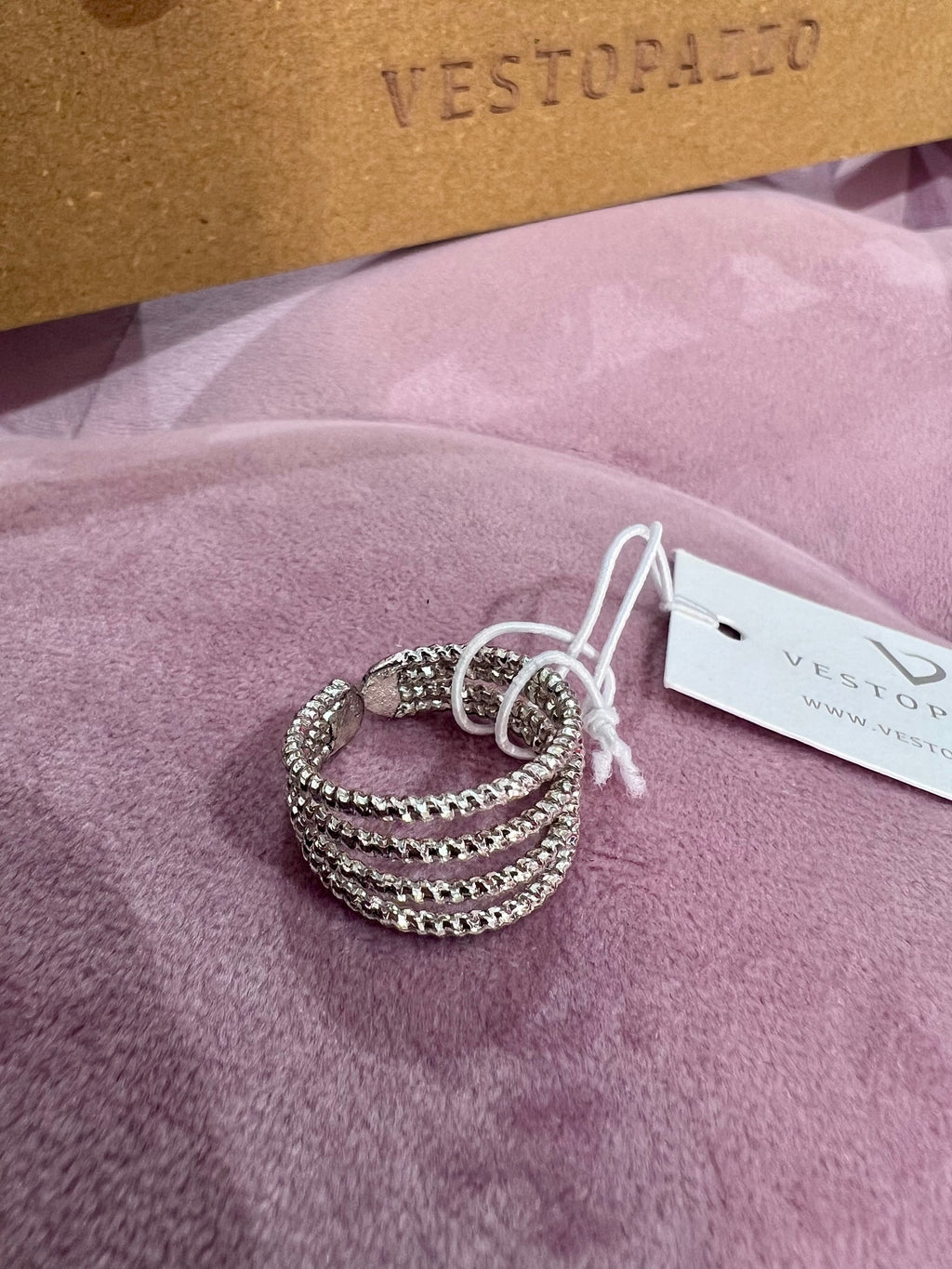 Anello Luminoso Vesto Pazzo
