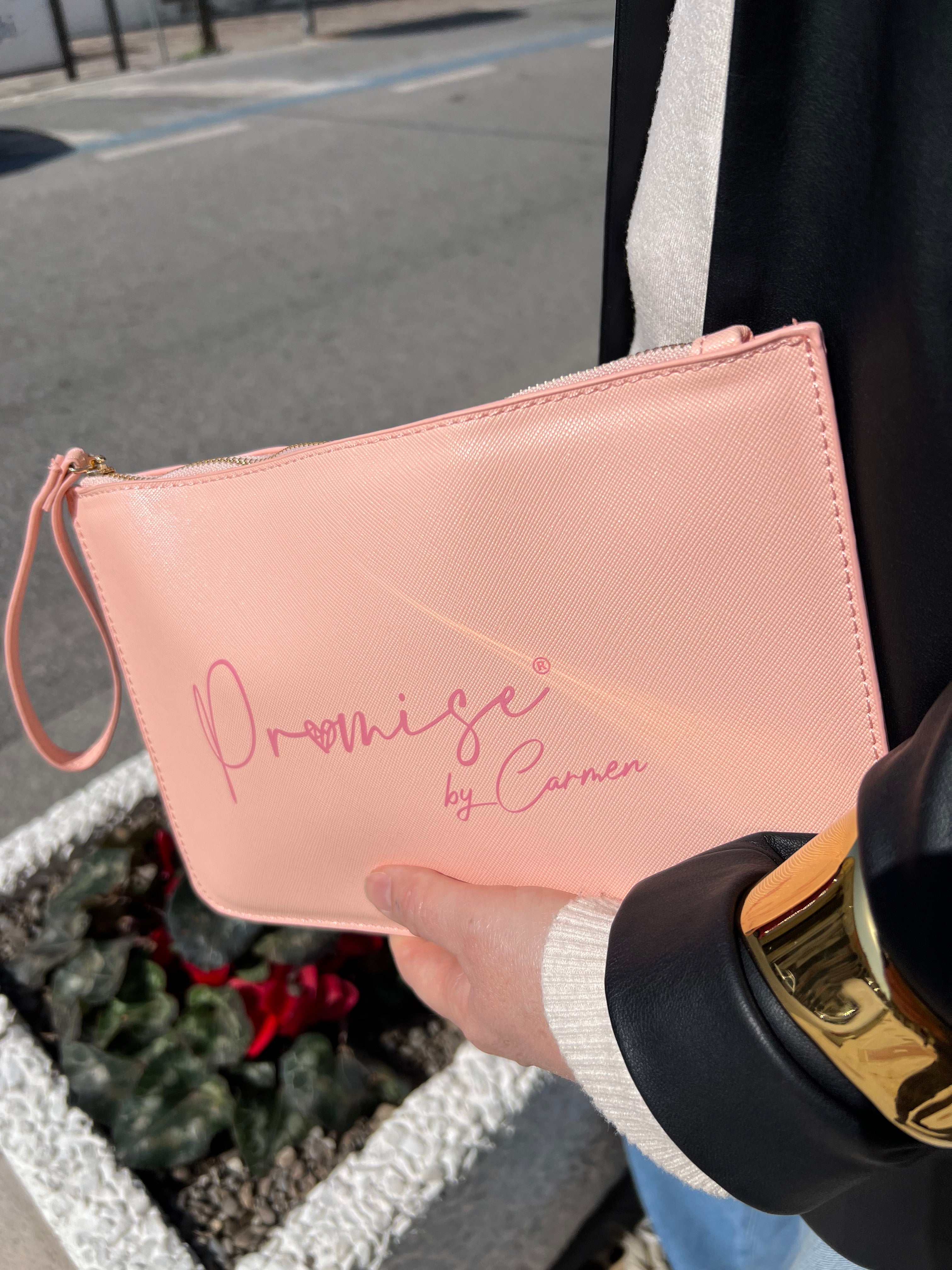 Pochette Promise by Carmen