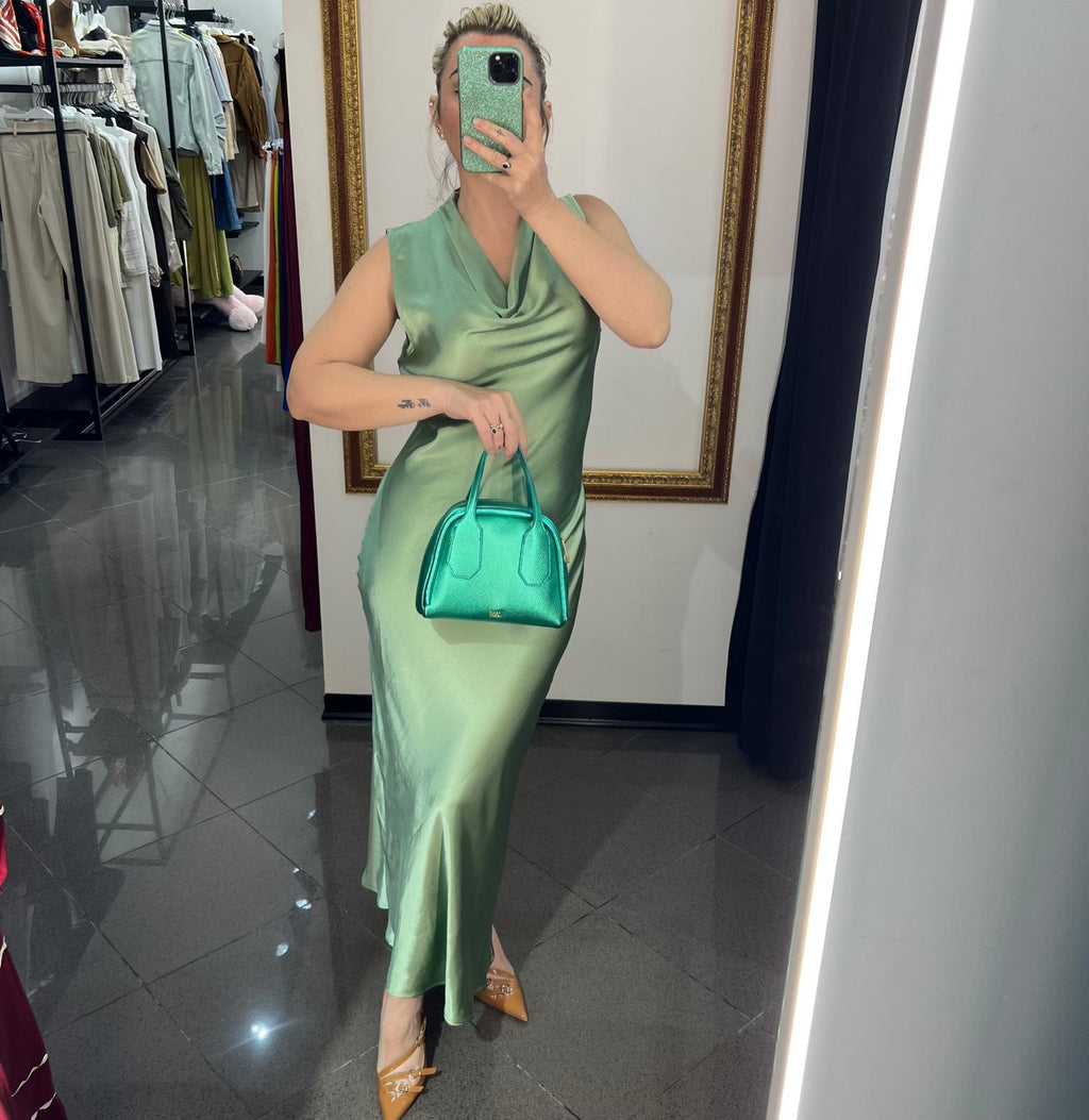 Abito Gronda kontatto