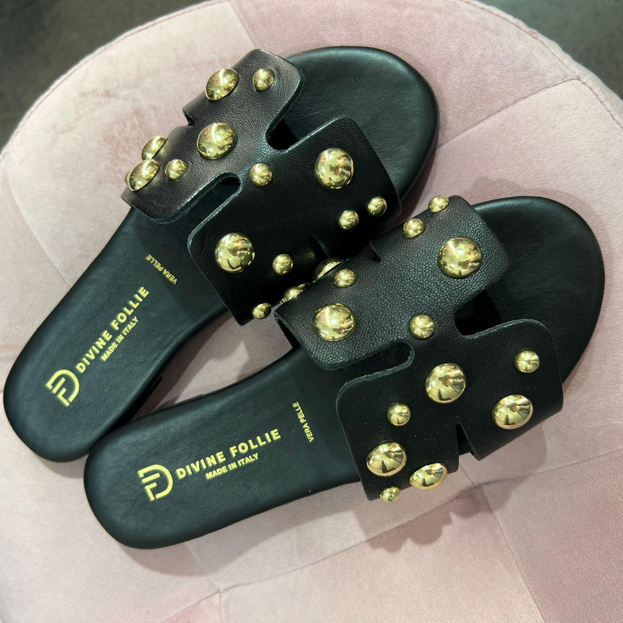 Guantino Borchiato Divinefollie