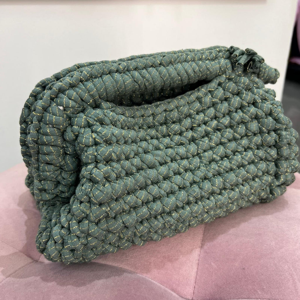 Clutch Crochet